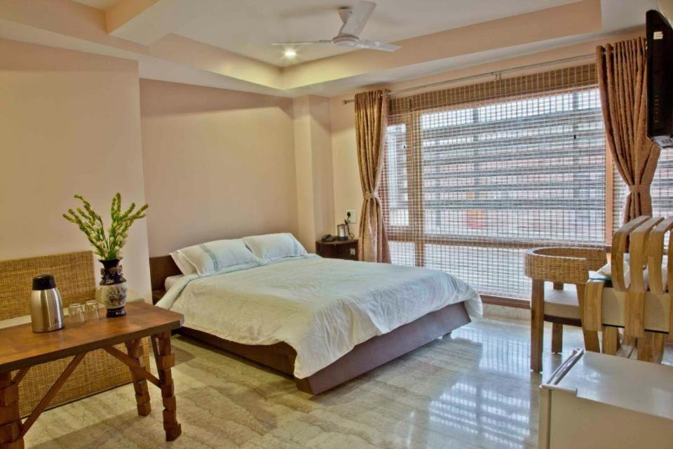 Hotel Rains Inn Γουβαχάτι Εξωτερικό φωτογραφία