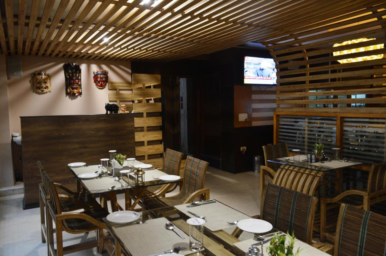 Hotel Rains Inn Γουβαχάτι Εξωτερικό φωτογραφία