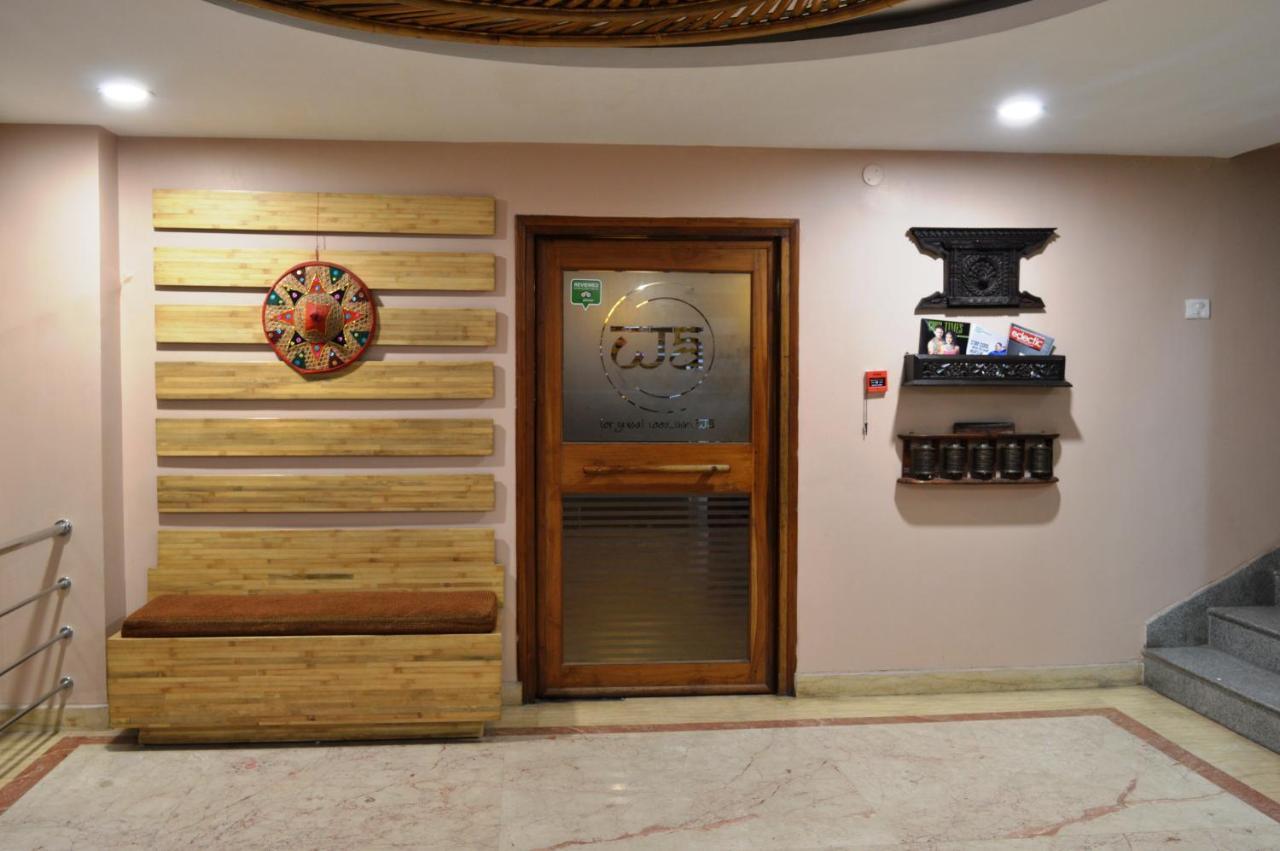 Hotel Rains Inn Γουβαχάτι Εξωτερικό φωτογραφία
